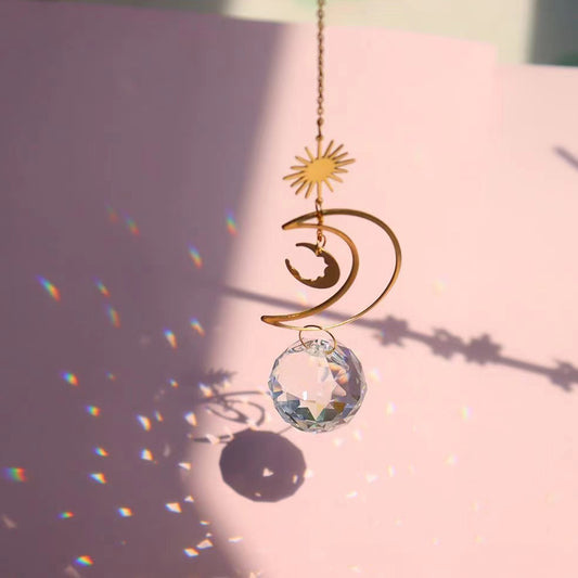 Metal wind chime pendant necklace